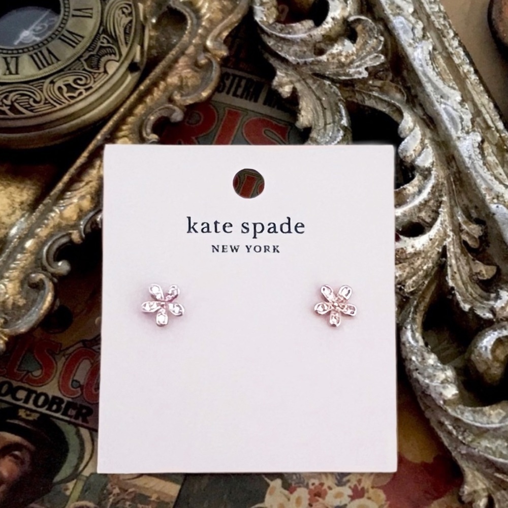 KATE SPADE • Rose Gold Gleaming Gardenia Flower Earrings - Picture 4 of 4